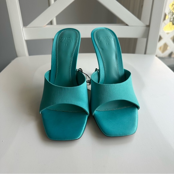 NWT Zara Aqua Blue Satin Mules with Clear Acrylic Heels - Bloggers Fave - Picture 6 of 12